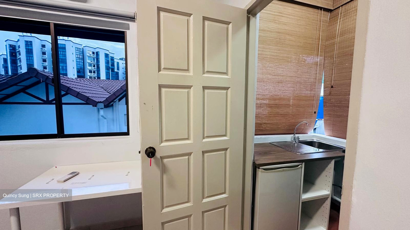 Chu Yen Street (D23), Terrace #569984321